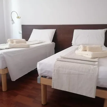 Le Finestre Sugli Ulivi Апартаменты *